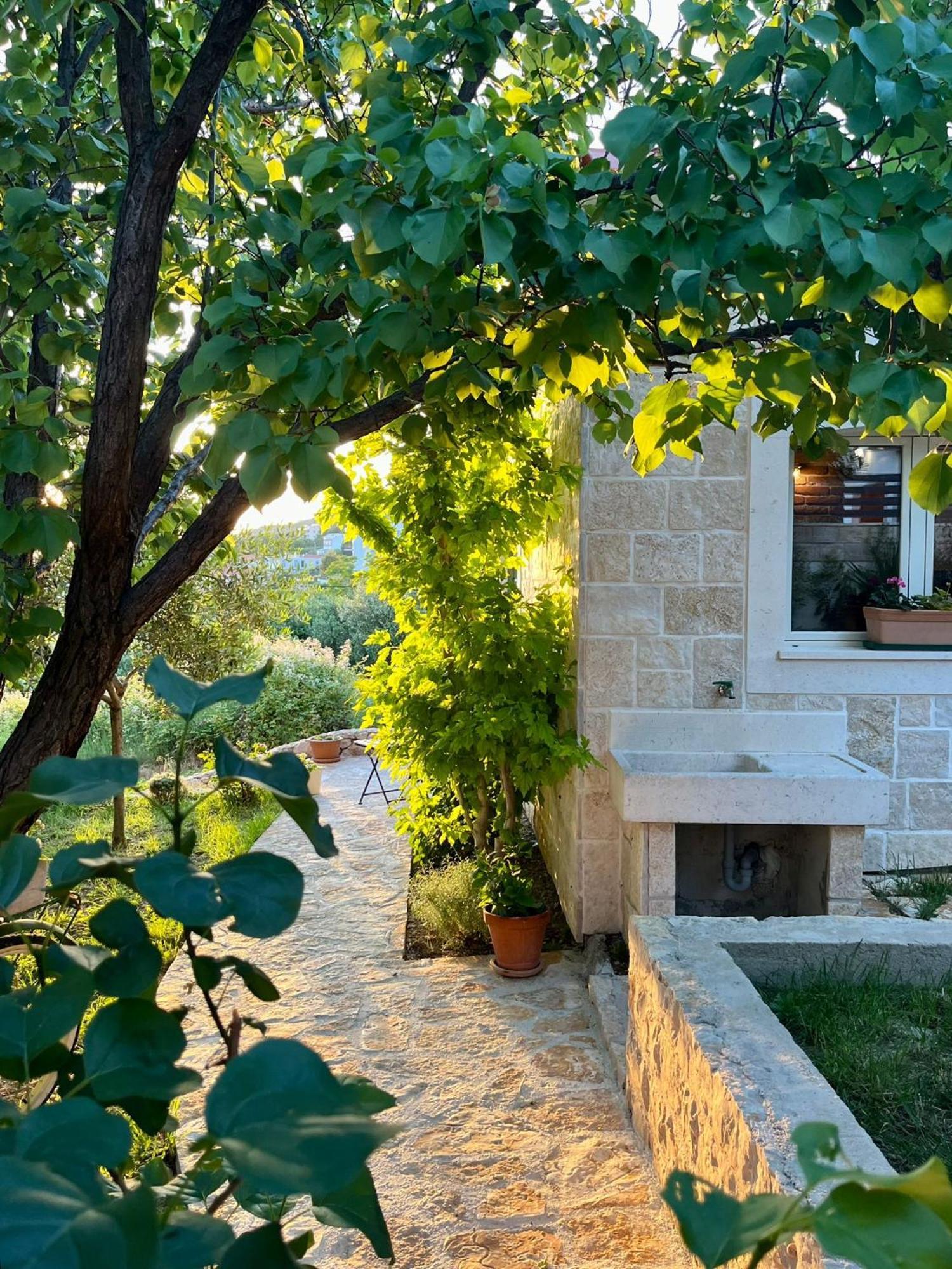 Apartments Curnic Jesenice  Εξωτερικό φωτογραφία