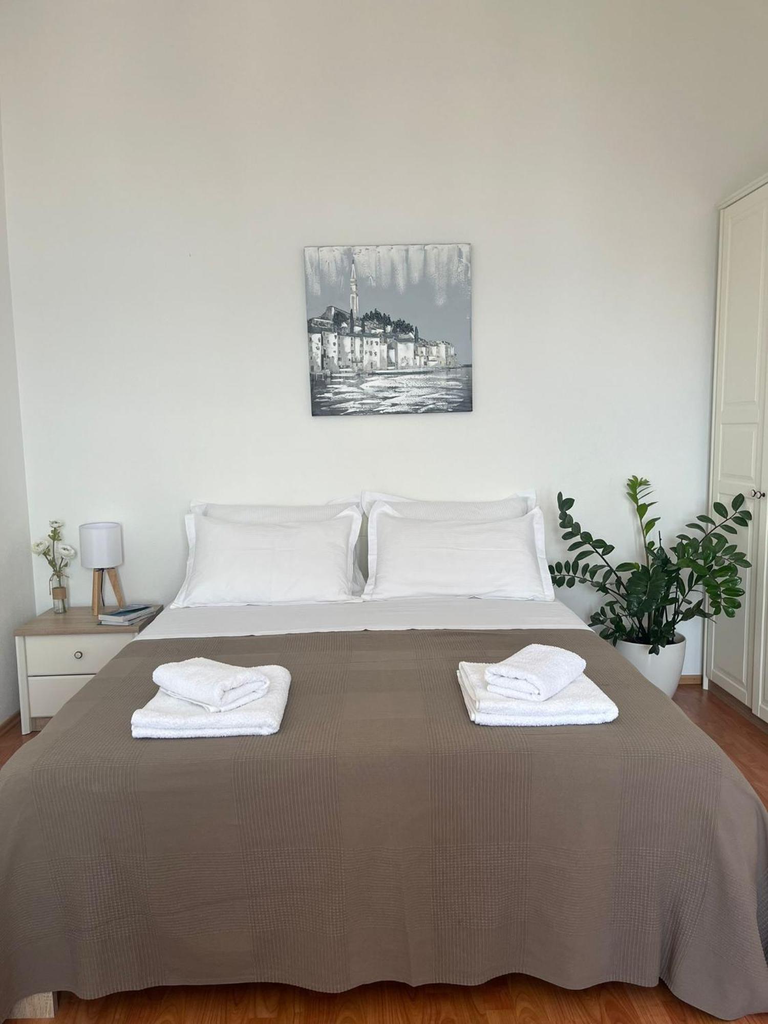 Apartments Curnic Jesenice  Εξωτερικό φωτογραφία