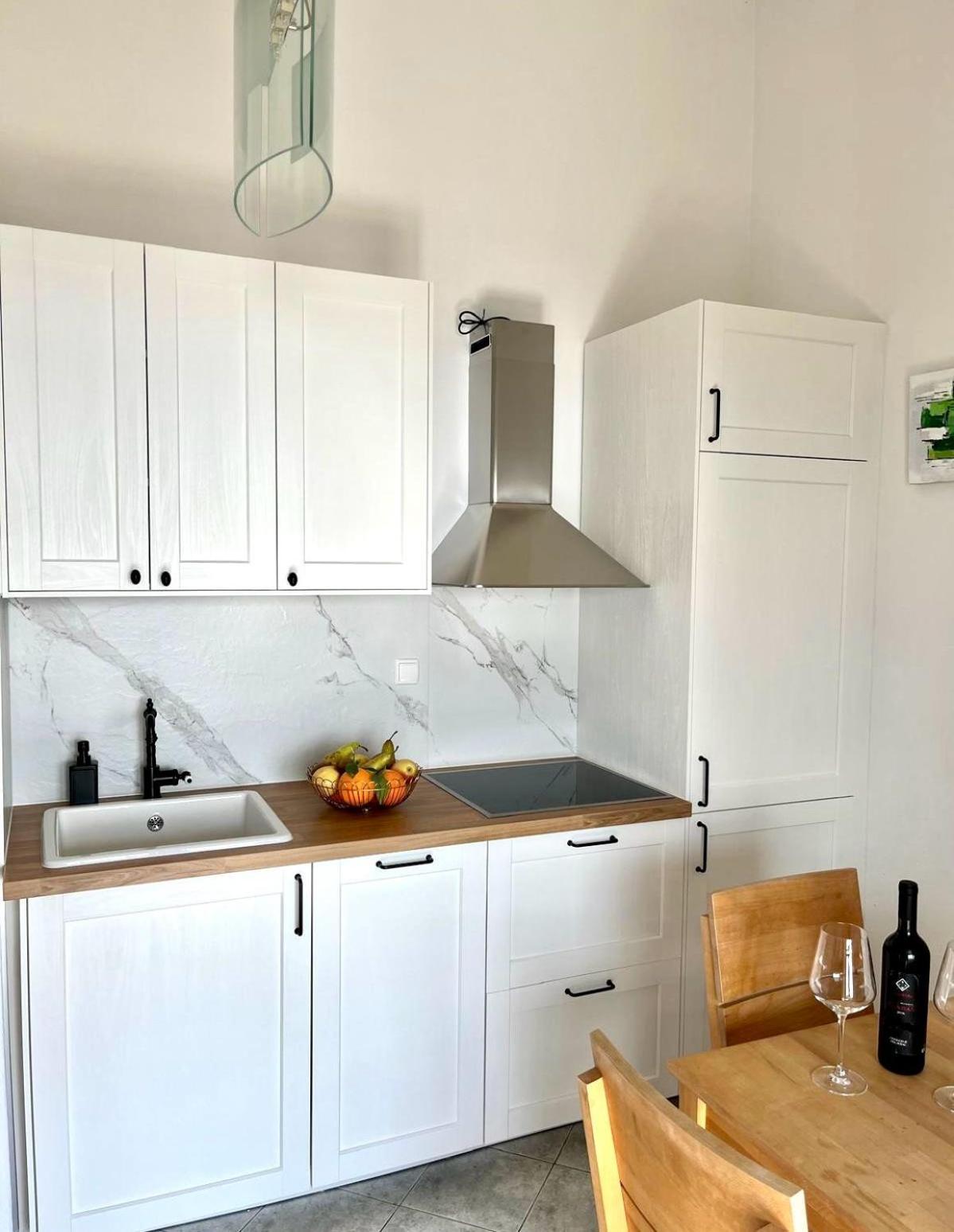 Apartments Curnic Jesenice  Εξωτερικό φωτογραφία