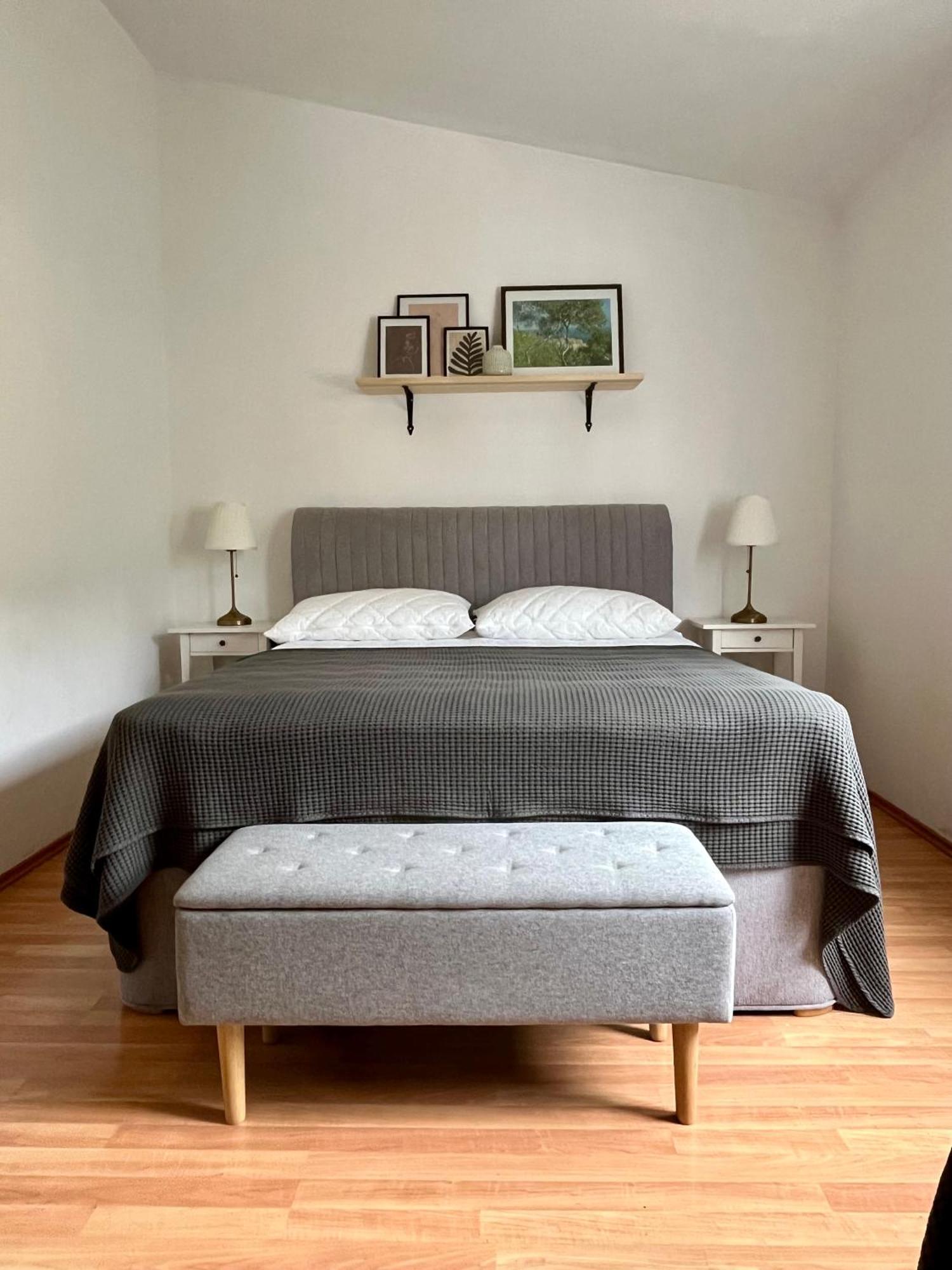 Apartments Curnic Jesenice  Εξωτερικό φωτογραφία